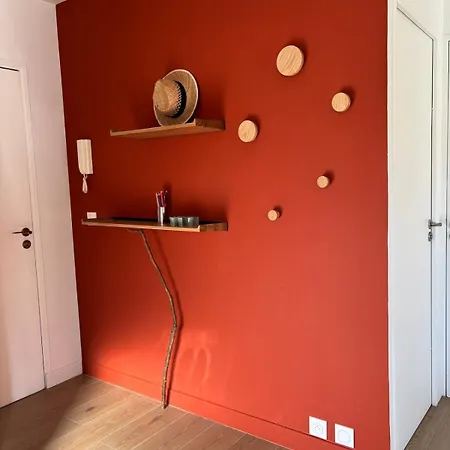 Le Pierre St Mandrier *