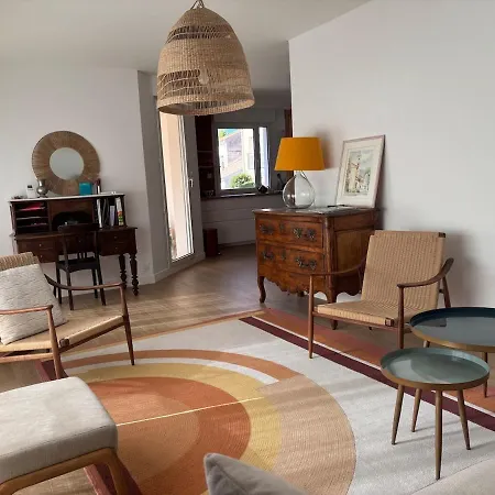 Le Pierre St Mandrier * Saint-Mandrier-sur-Mer