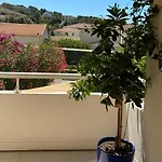 Le Pierre St Mandrier * Saint-Mandrier-sur-Mer